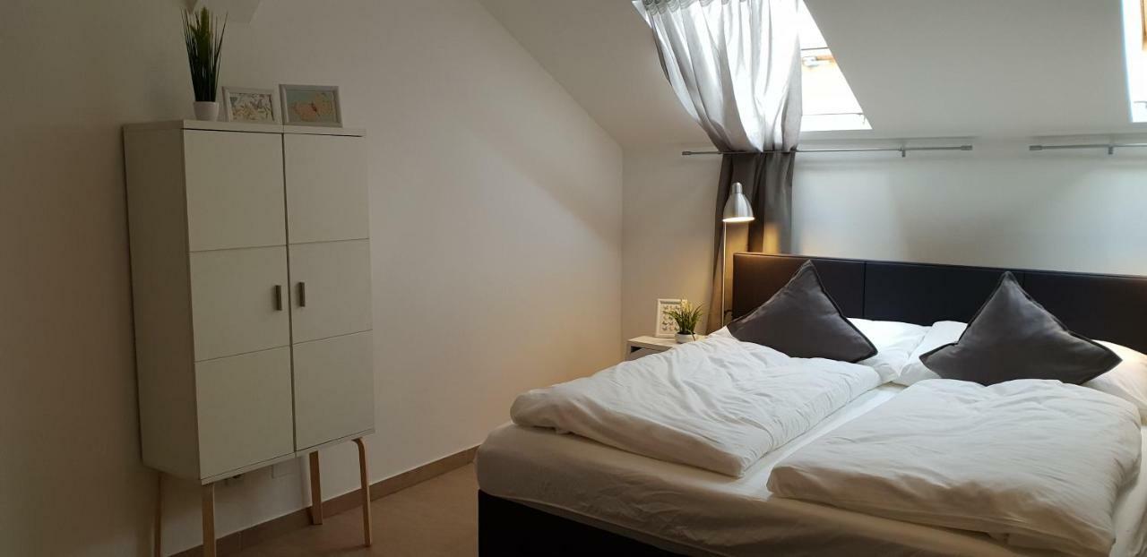 Urban-Style Apartment Wina Bagian luar foto